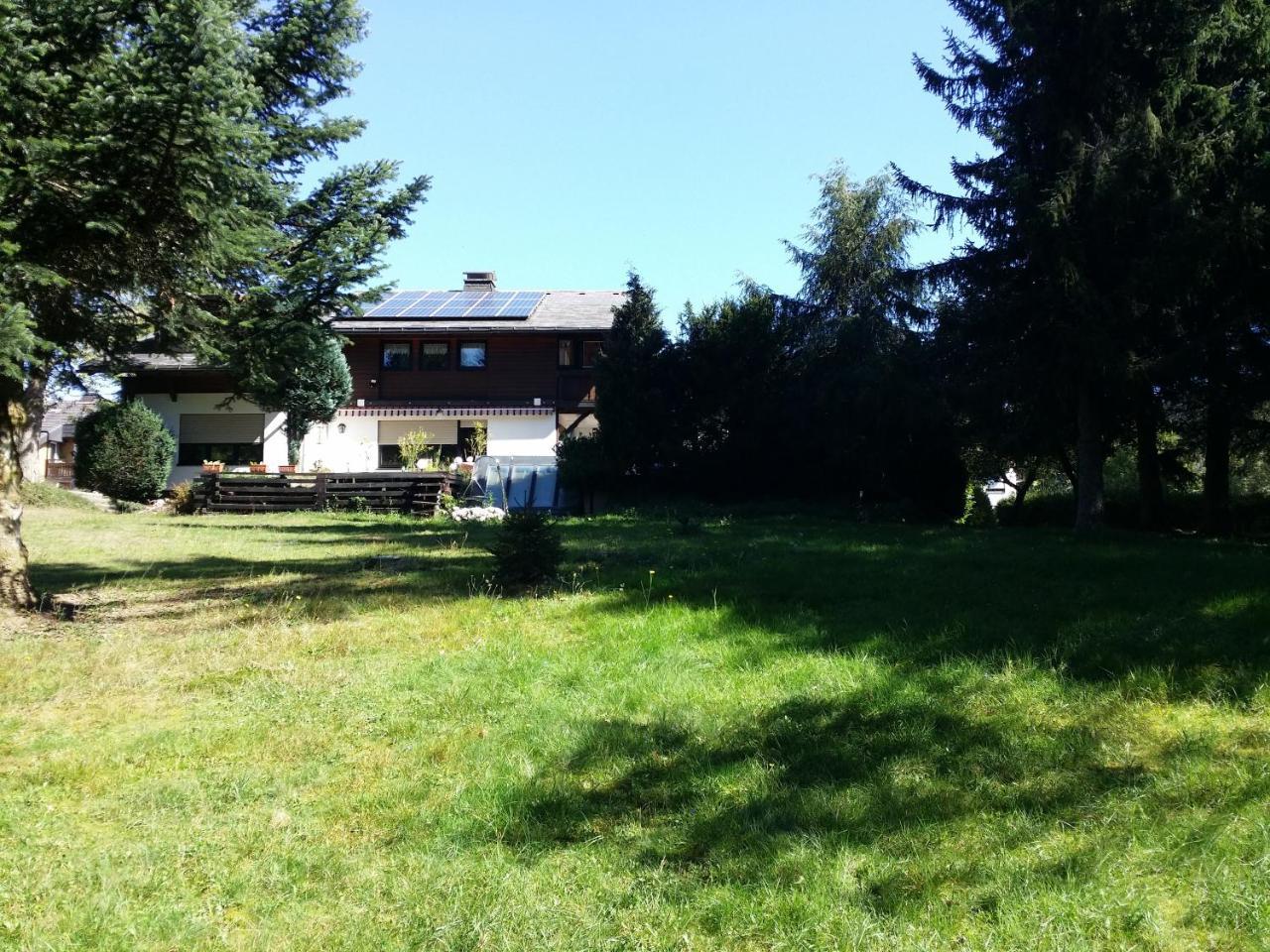 Schwarzwald - Villa Appartments Titisee Exterior photo